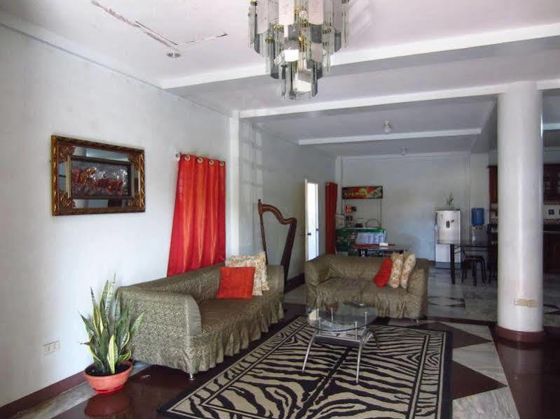 Pe'Re Aristo Guesthouse Mandawe Exterior foto