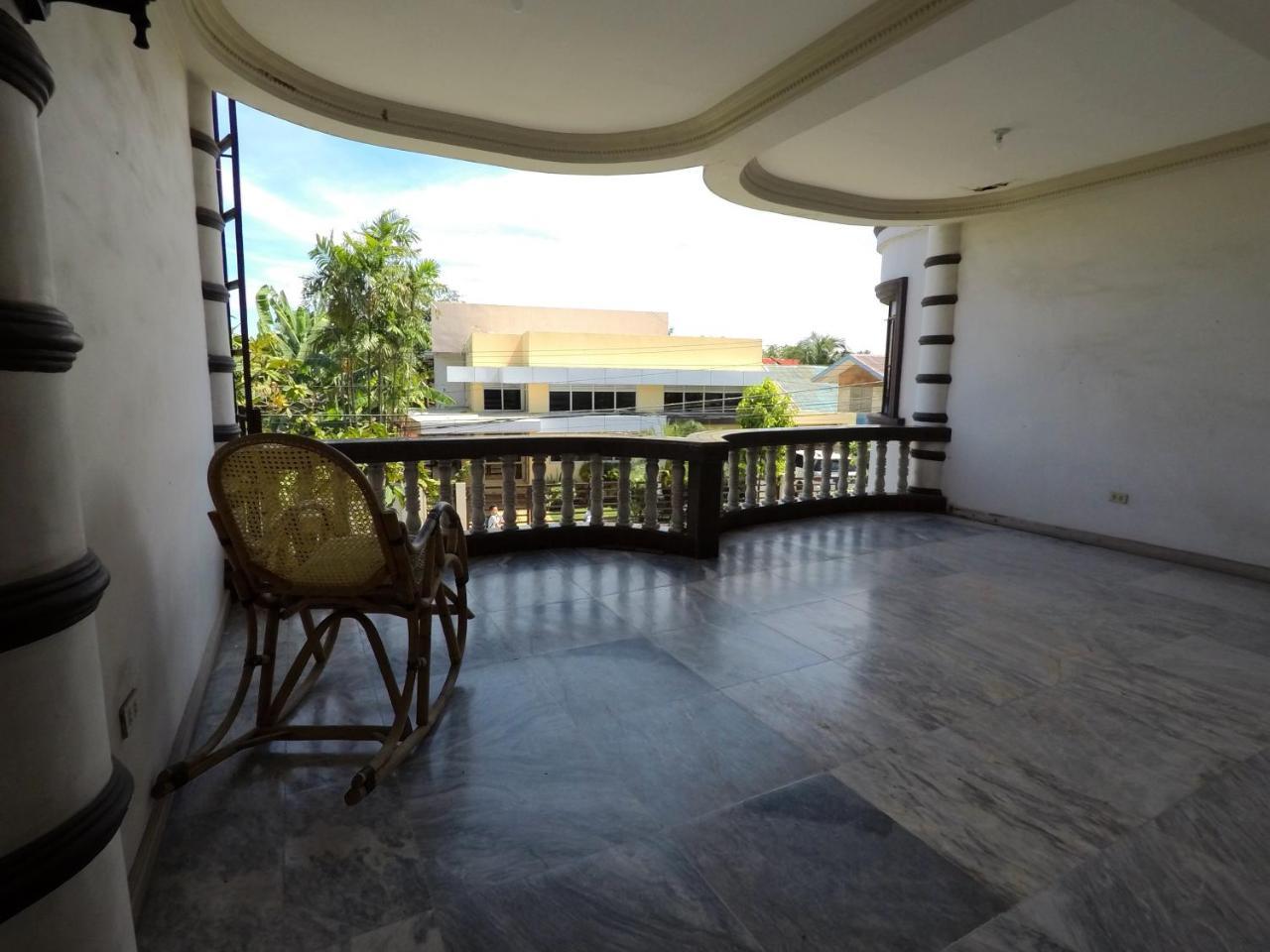 Pe'Re Aristo Guesthouse Mandawe Exterior foto